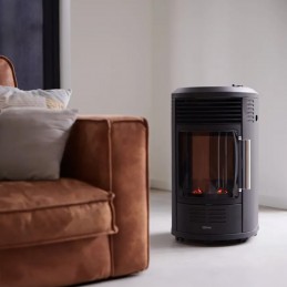 Qlima GH8034 portable gas heater in living room